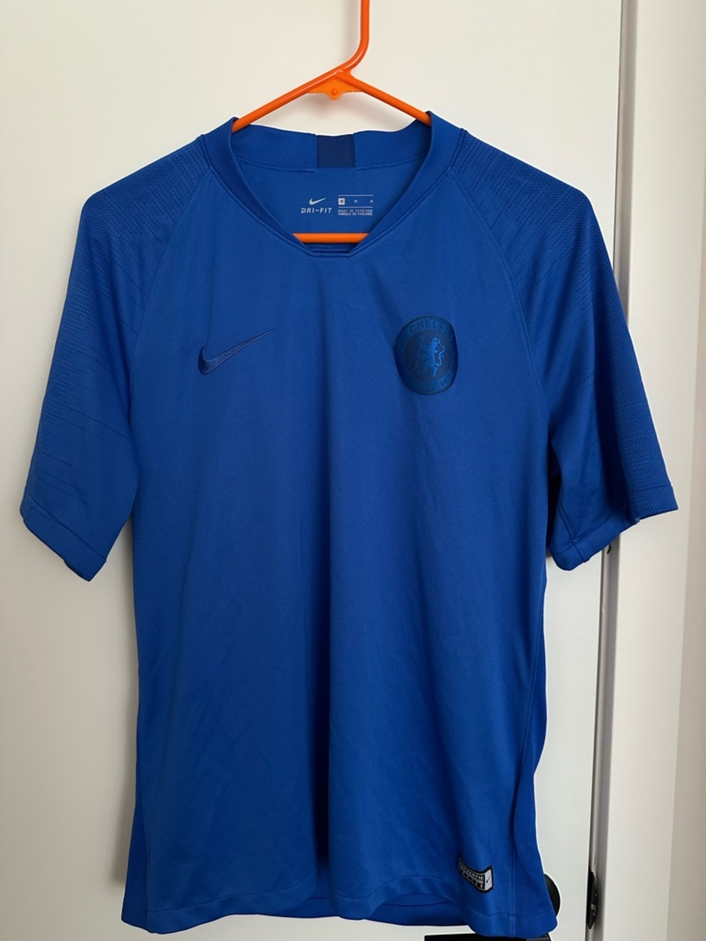Nike Men's Royal Blue Athletic Soccer Jersey